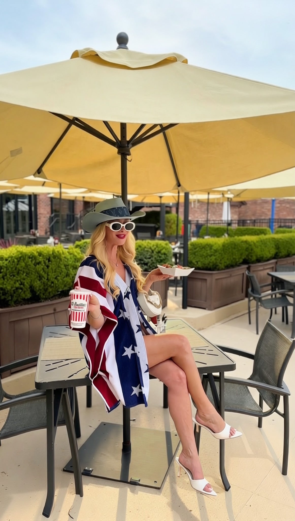 The Americana Coastal Caftan – Wearable Beach Towels