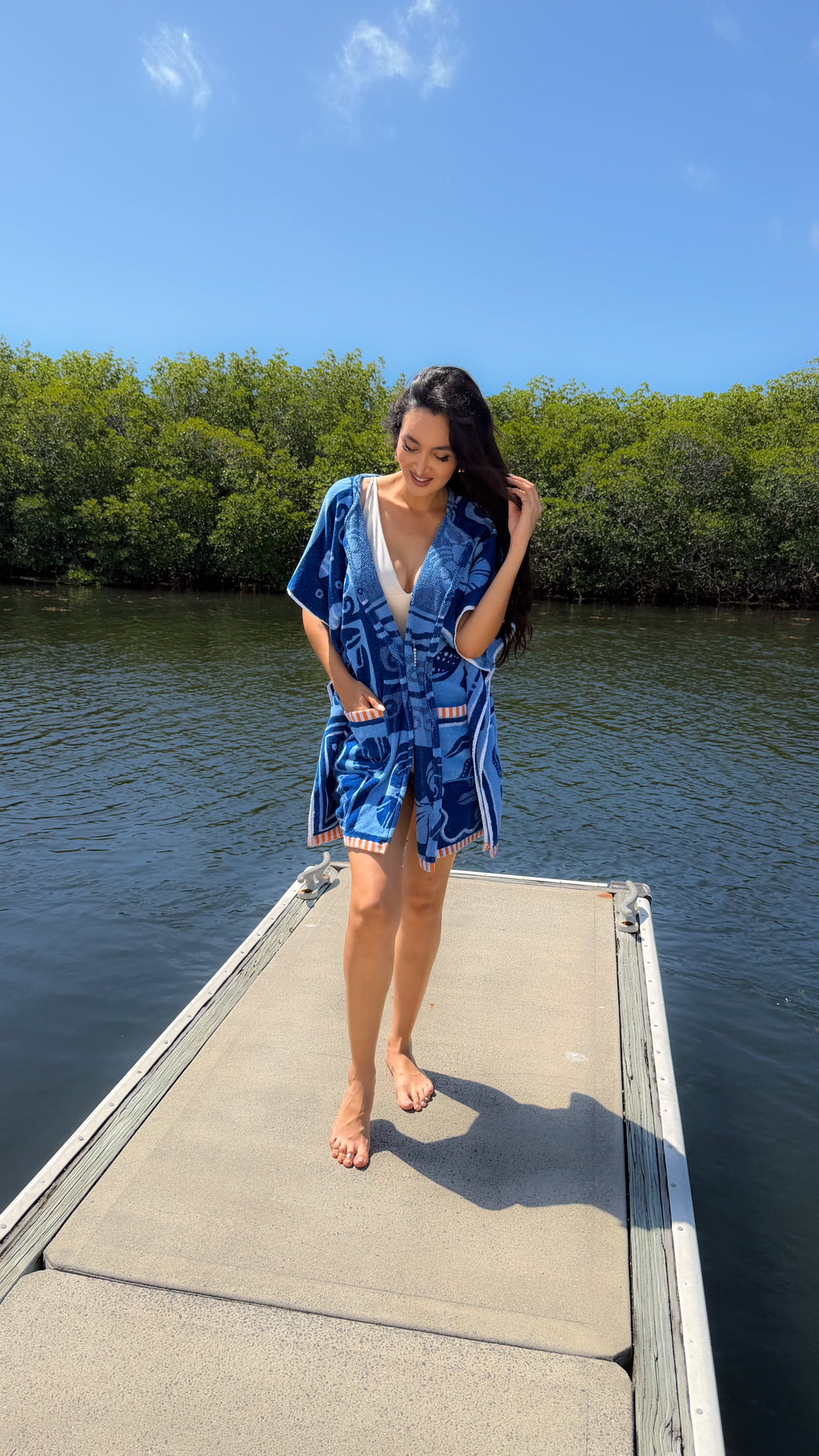 The South Hampton Coastal Caftan – Wearable Beach Towels